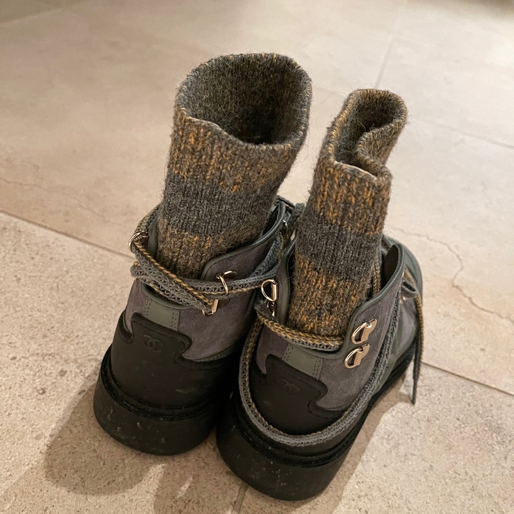 WORN ONCE CHANEL knit boots - Picture 2 of 5